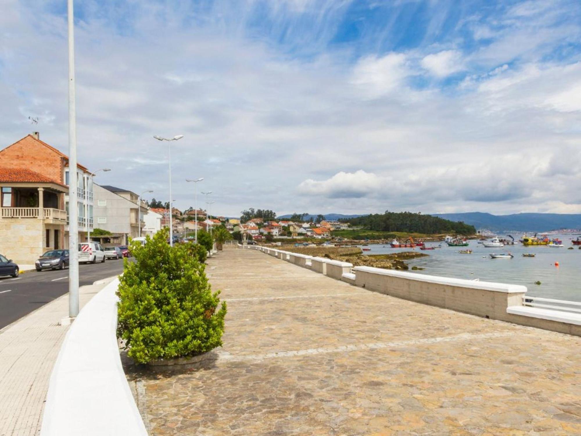 Apartamentos Illa De Arousa Centro 3000 Eksteriør bilde